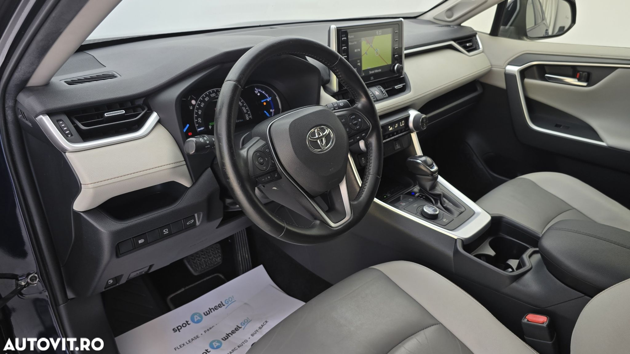Toyota RAV4 - 13