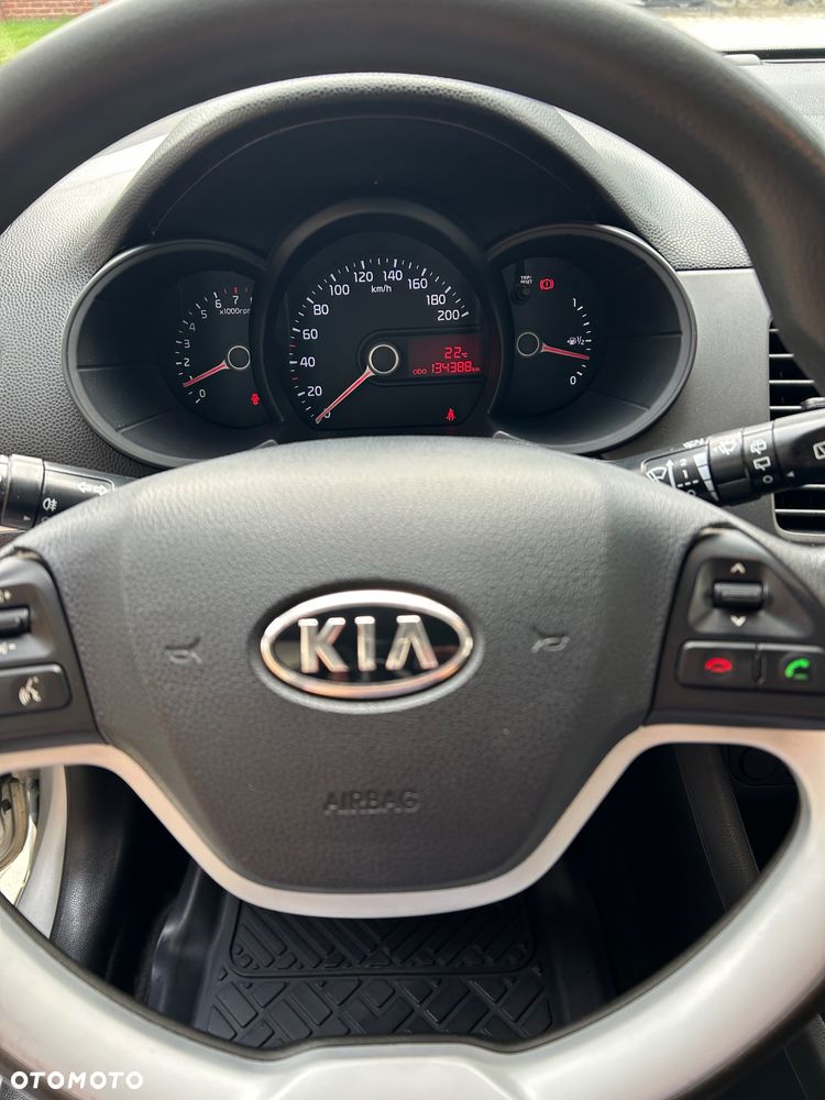 Kia Picanto - 17