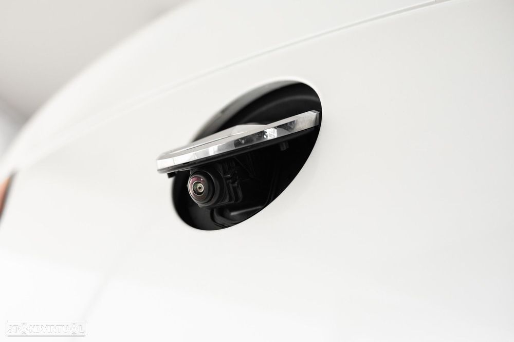 Mercedes-Benz E 220 d AMG Line Aut. - 16