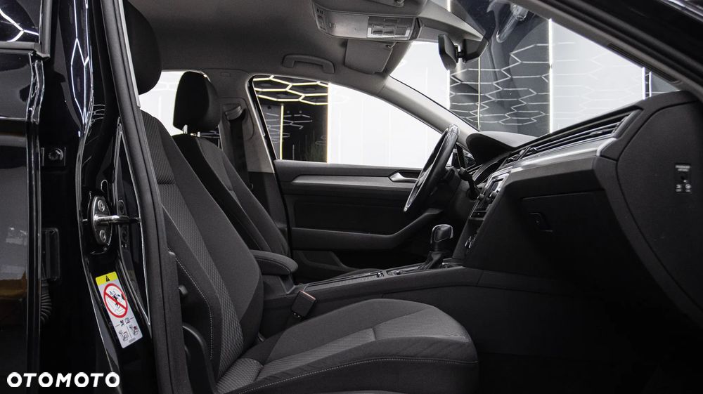 Volkswagen Passat 1.5 TSI EVO Essence DSG - 13