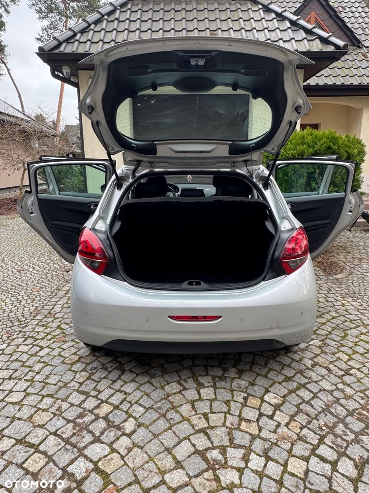 Peugeot 208 1.2 PureTech Access - 14