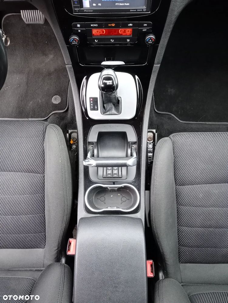 Ford S-Max 2.0 TDCi DPF Titanium X - 34