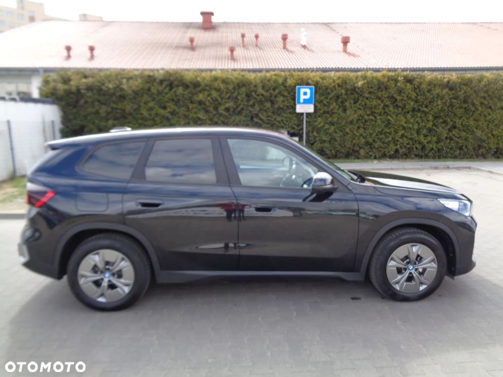 BMW iX1 eDrive20 xLine - 5