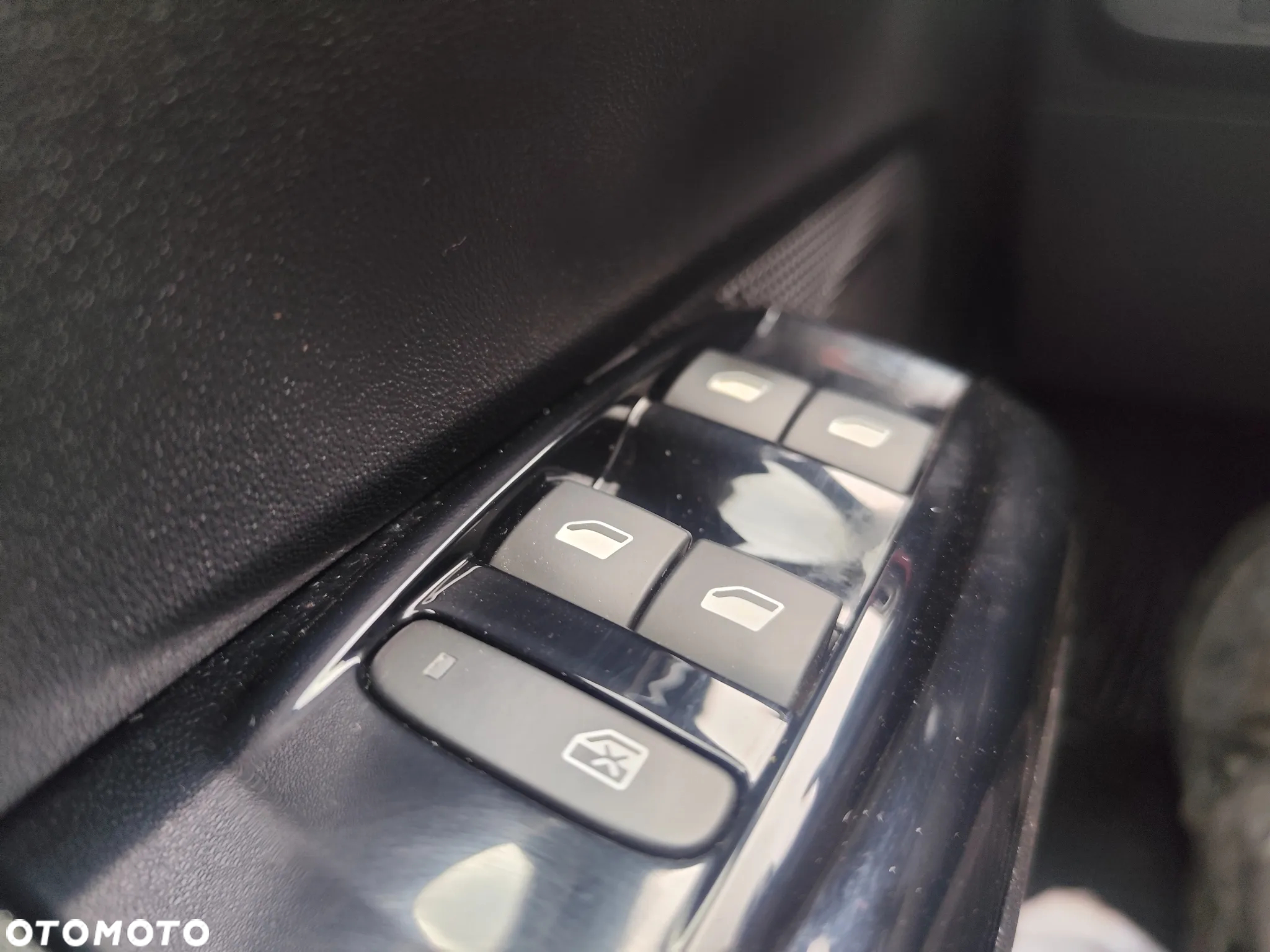 Citroën C3 1.2 PureTech Exclusive - 21