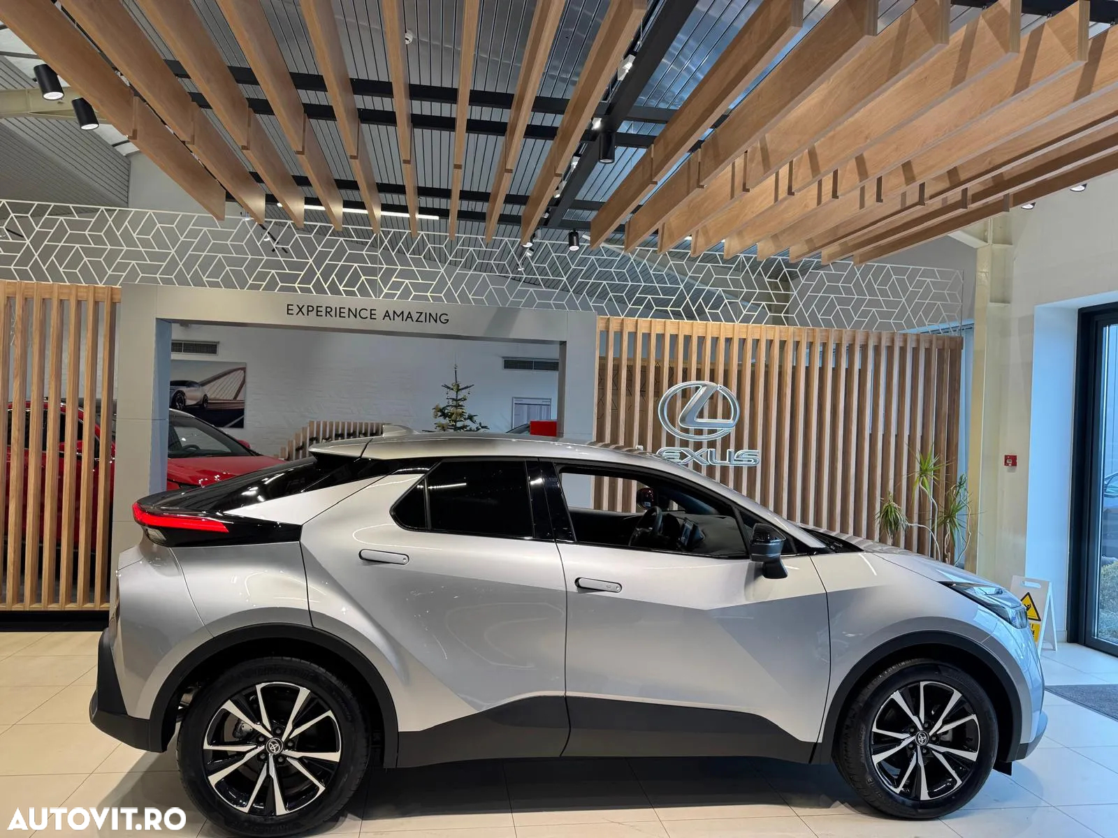 Toyota C-HR - 13