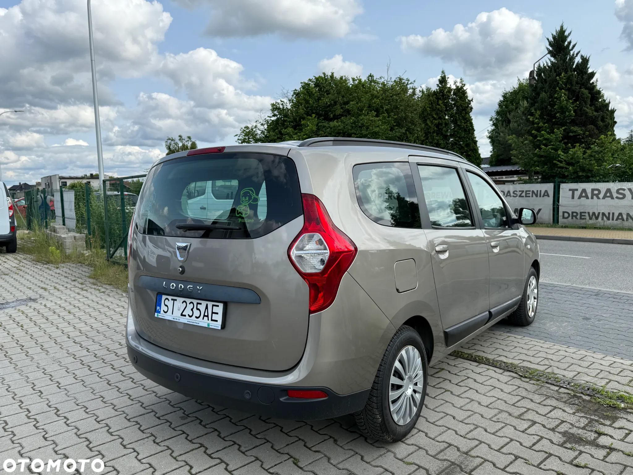Dacia Lodgy 1.6 Laureate - 3