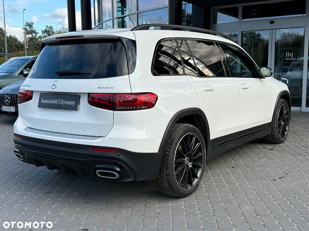 Mercedes-Benz GLB 200 d 4-Matic AMG Line 8G-DCT - 9