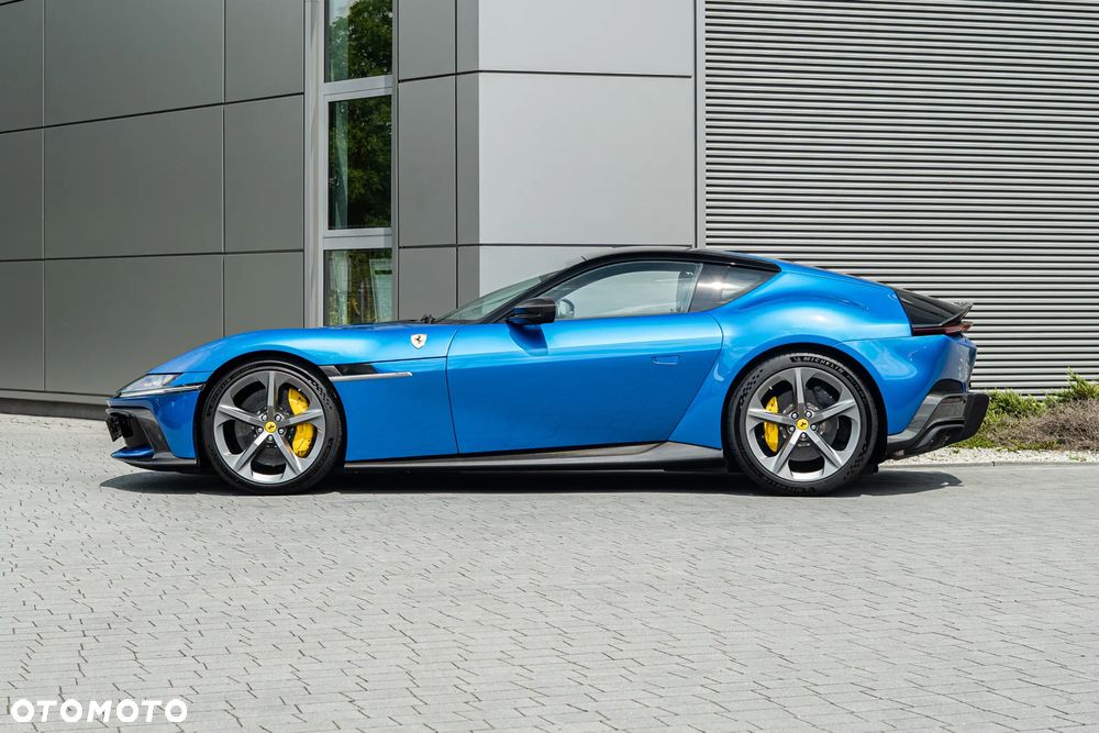 Ferrari 12Cilindri - 6