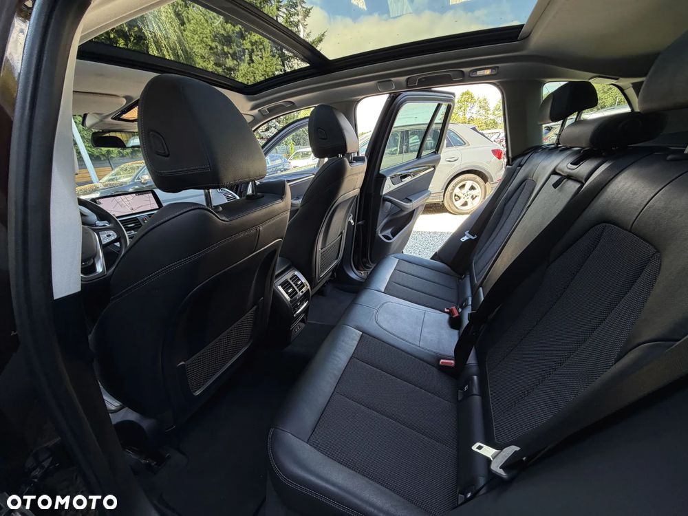 BMW X3 xDrive30i GPF xLine - 19