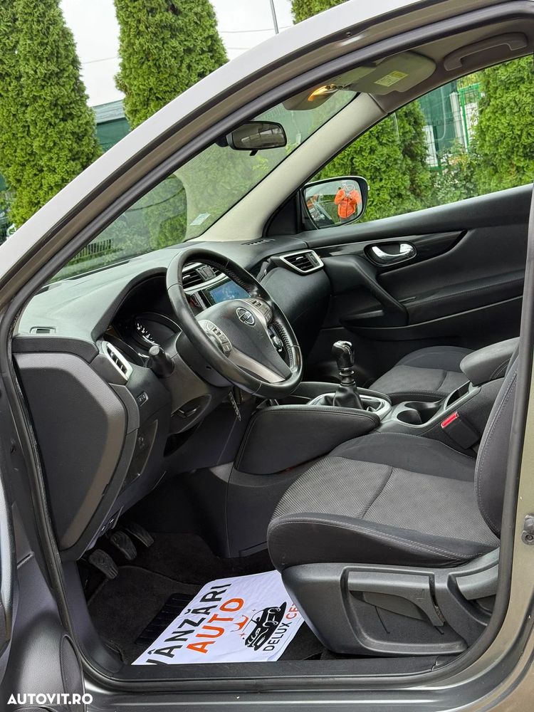 Nissan Qashqai 1.5 DCI Start/Stop N-Connecta - 7