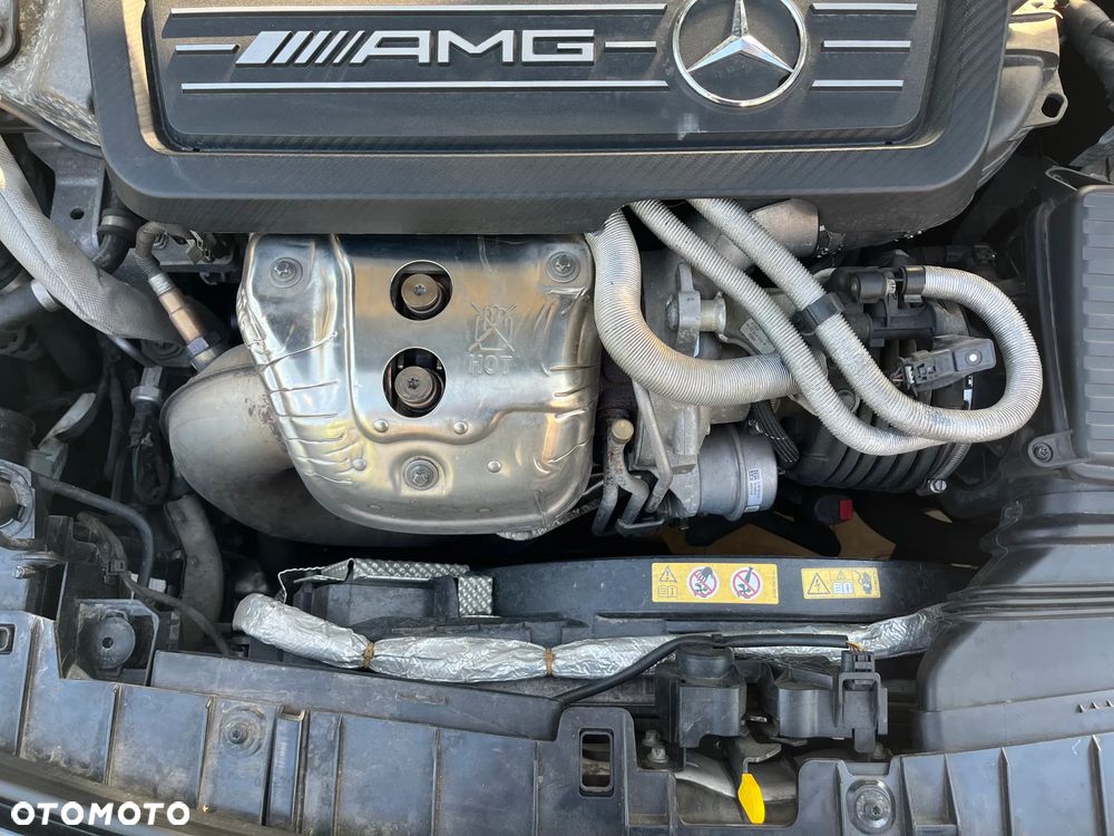 Mercedes-Benz GLA 45 AMG 4-Matic Edition 1 - 33