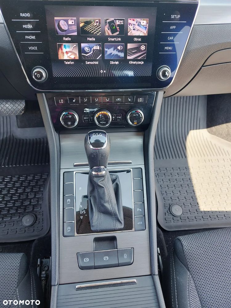 Skoda Superb 2.0 TSI Style DSG - 8