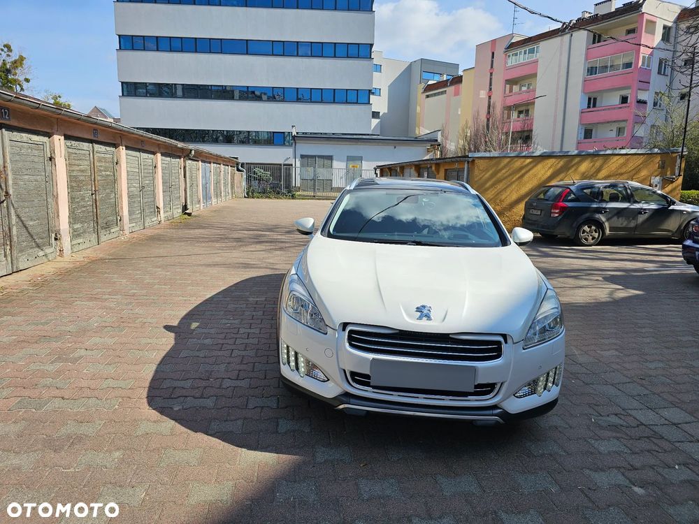 Peugeot 508 RXH Hybrid4 - 4