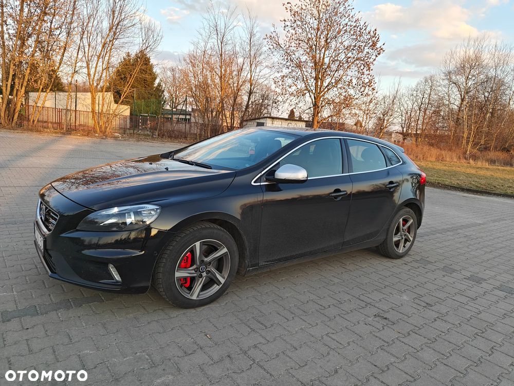 Volvo V40 D4 Drive-E R-Design Kinetic - 1