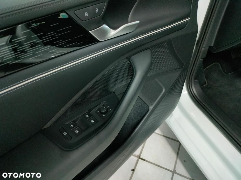Volkswagen Passat - 11