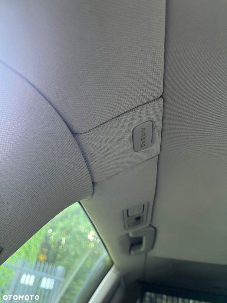 Audi A6 Avant 2.5 TDI Multitronic - 36