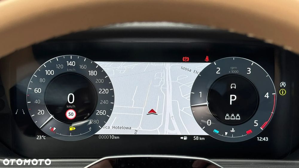 Land Rover Range Rover Velar 3.0 D300 mHEV Autobiography - 11