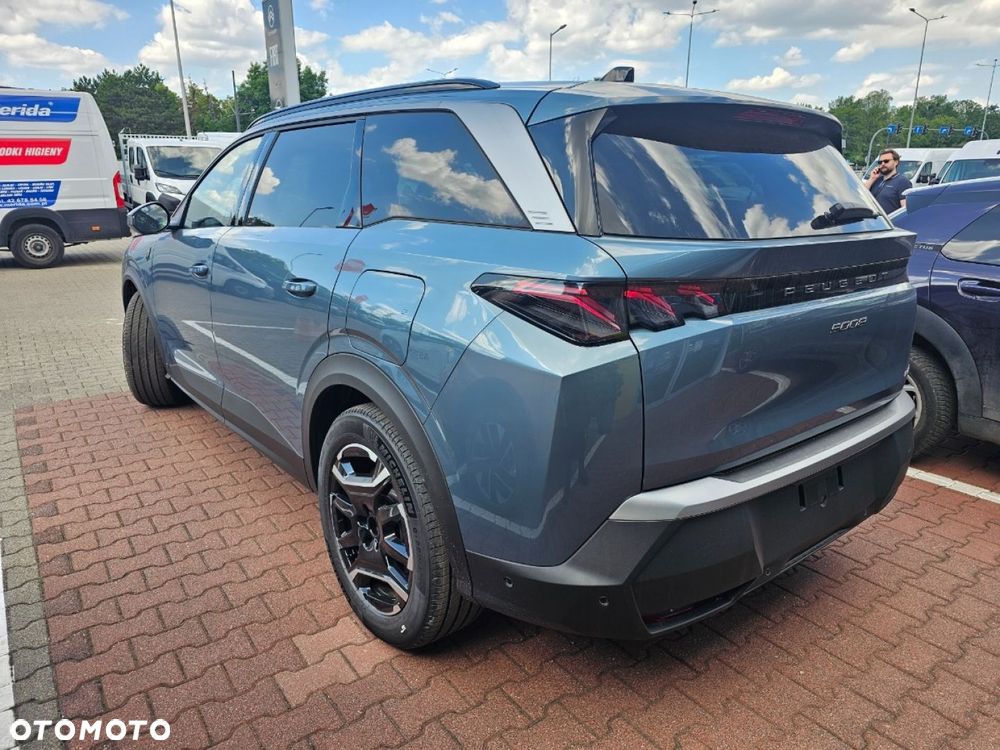 Peugeot 5008 - 5