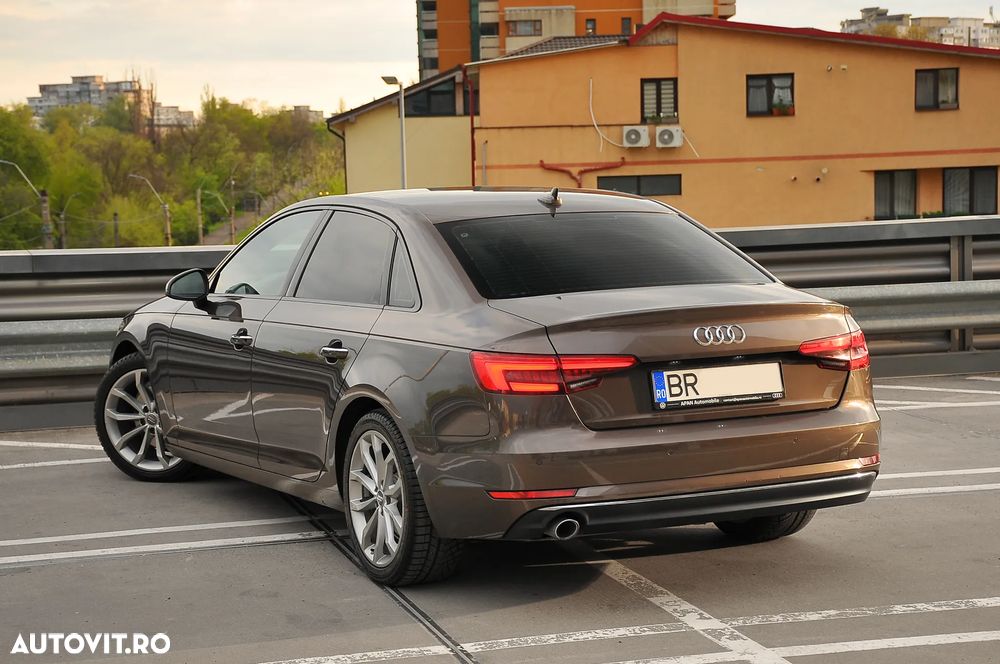 Audi A4 2.0 TDI S tronic - 2