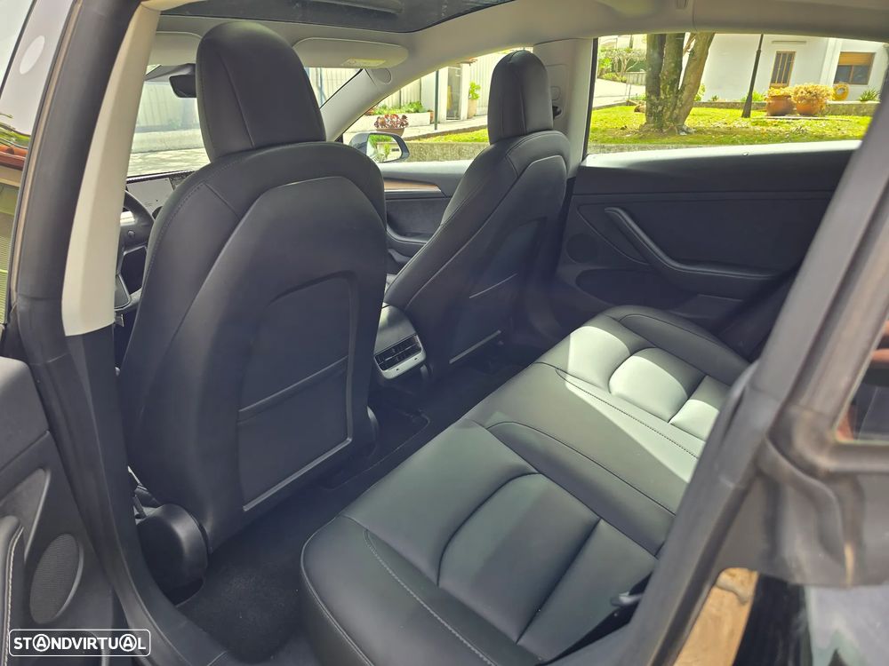 Tesla Model 3 Performance Dual Motor AWD - 12