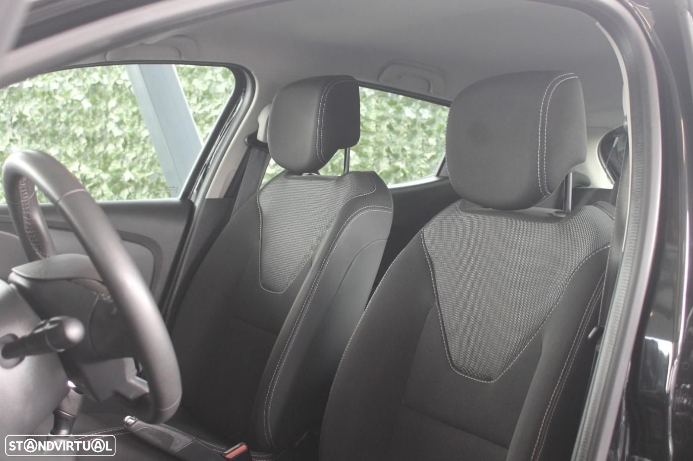 Renault Clio dCi 90 Dynamique - 11