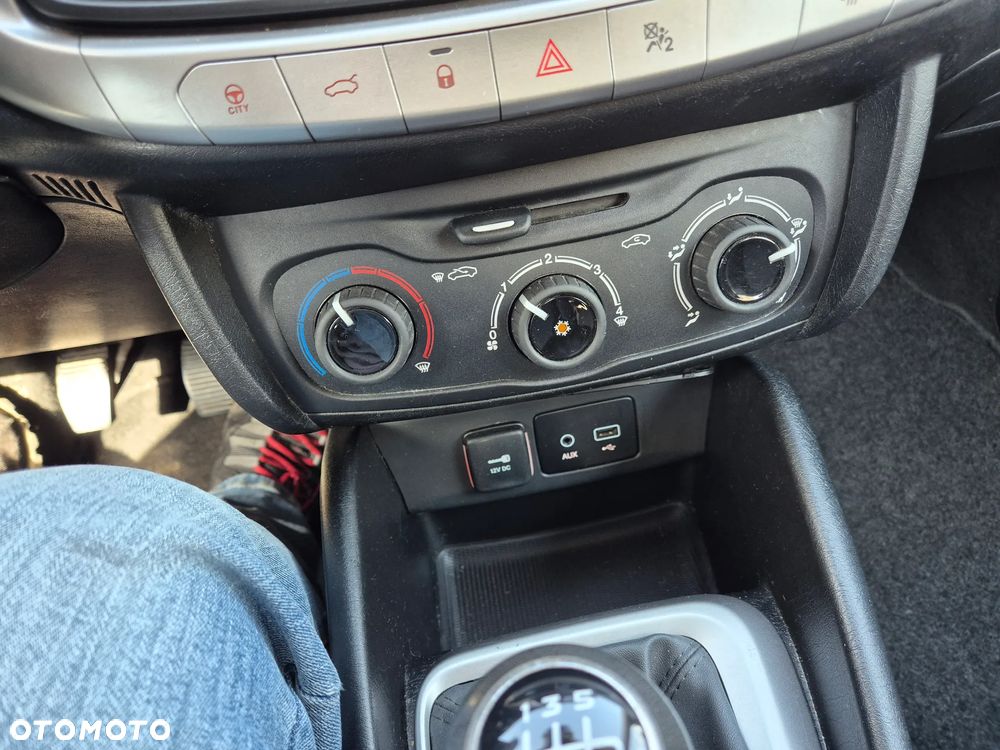 Fiat Tipo 1.4 16V - 13