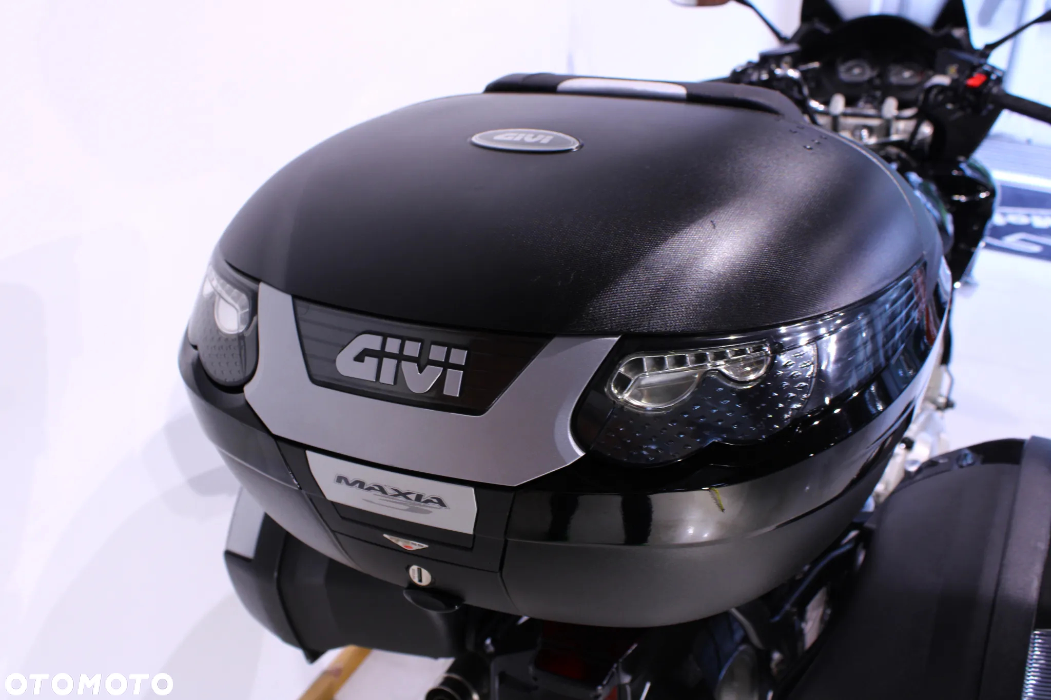 Honda CBF - 32