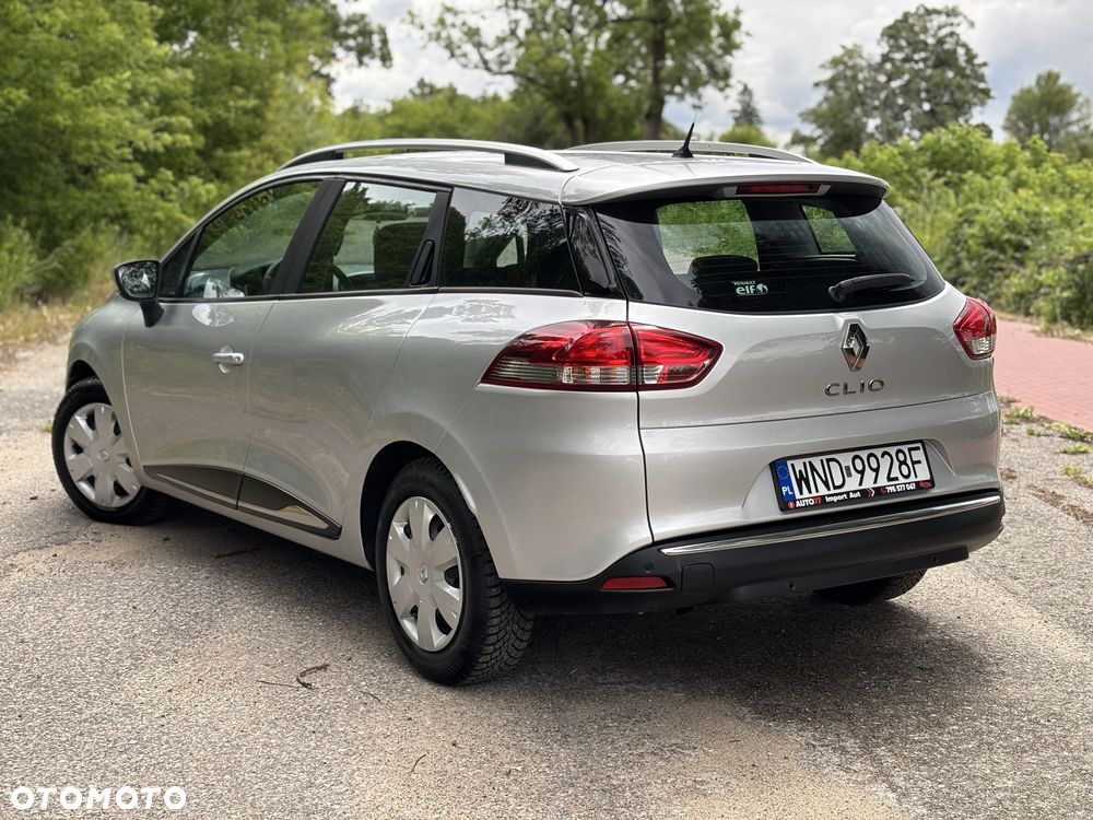Renault Clio - 2