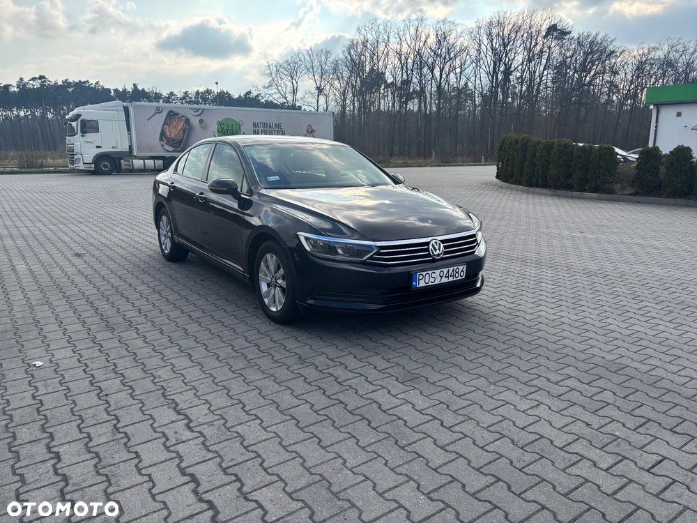 Volkswagen Passat - 5