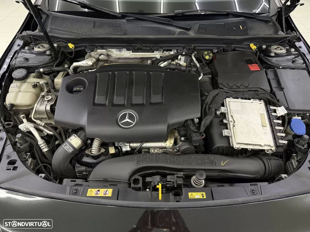 Mercedes-Benz CLA 180 d Shooting Brake AMG Line Aut. - 16