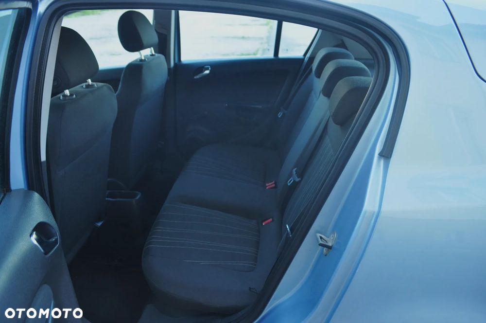 Opel Corsa 1.2 16V Enjoy - 30