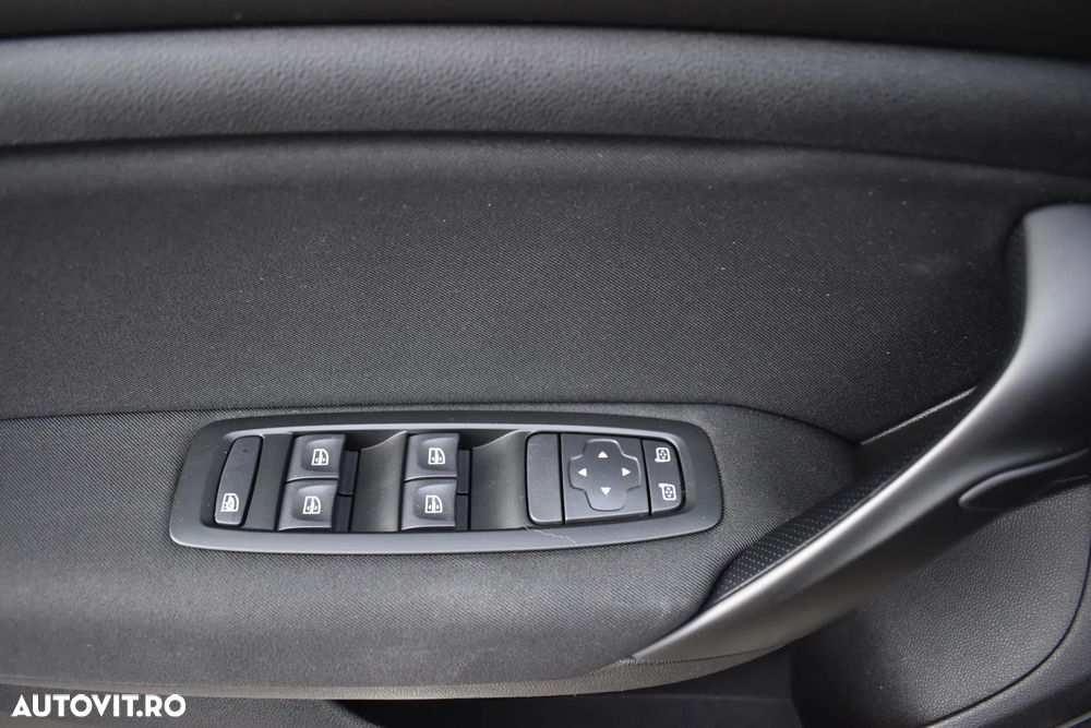 Renault Megane Blue dCi 116 EDC Zen - 34