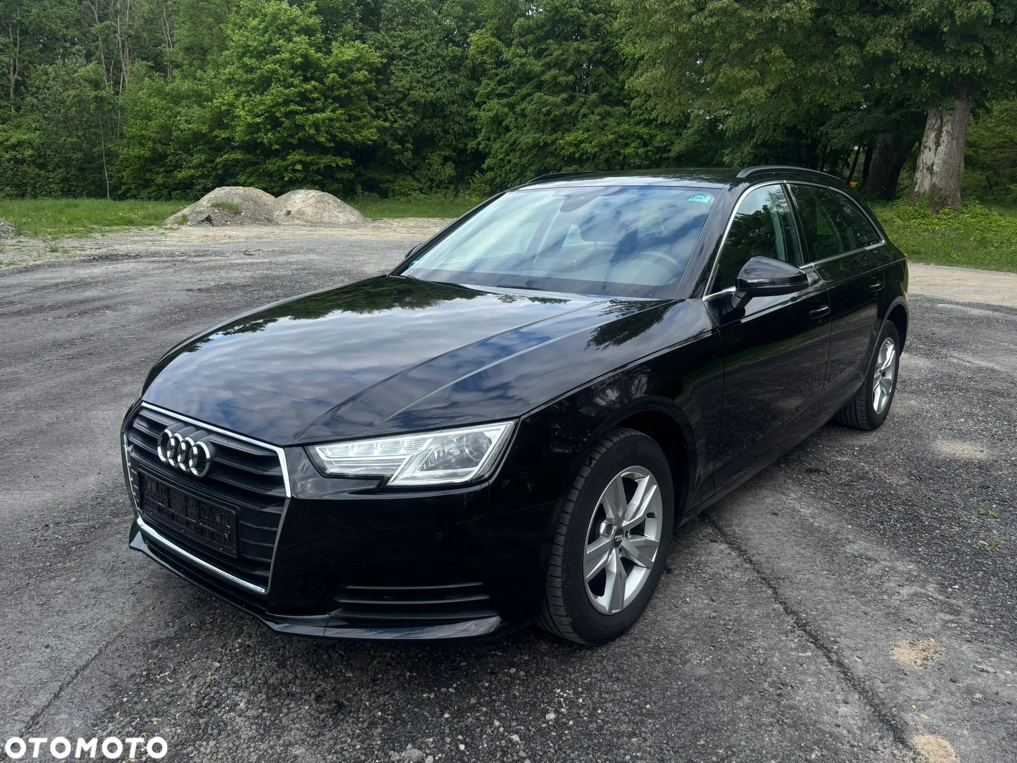 Audi A4 Avant 2.0 TDI S tronic - 28