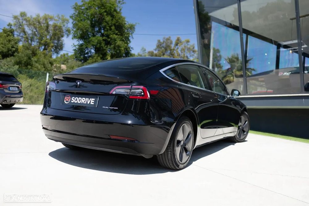 Tesla Model 3 Long-Range Dual Motor AWD - 18