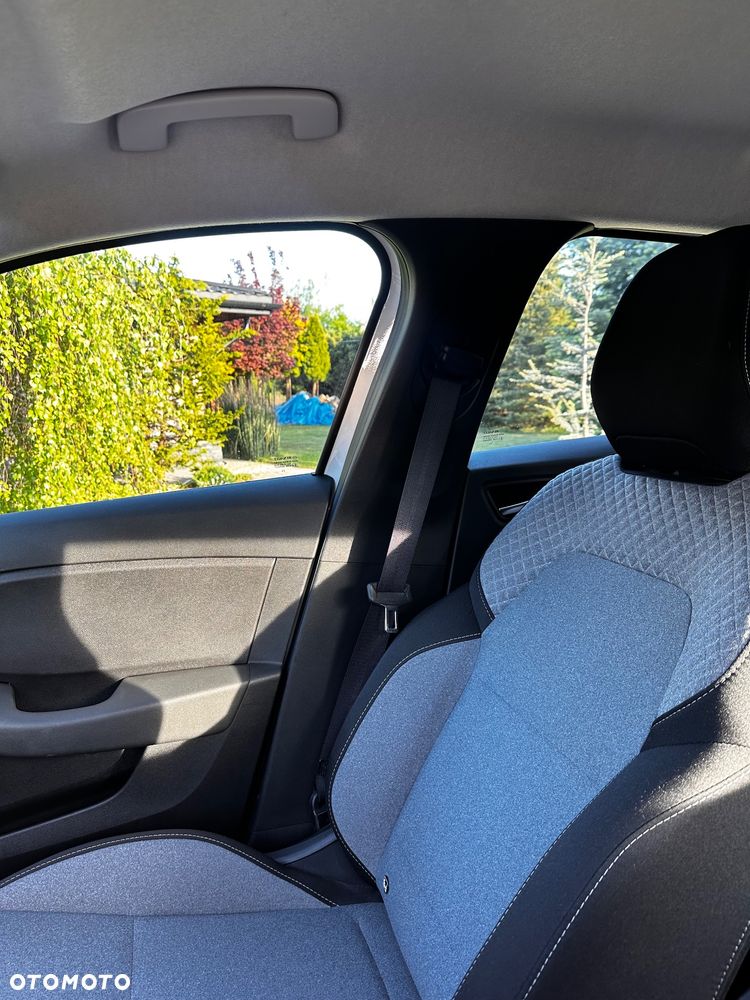 Renault Clio 1.0 TCe Intens - 10