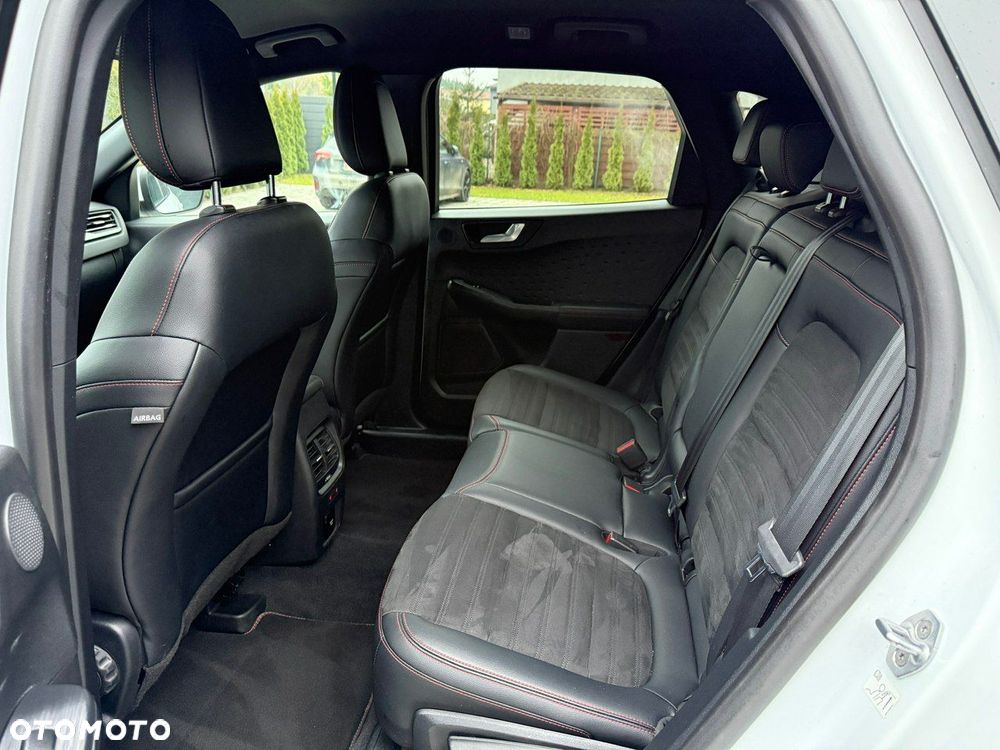 Ford Kuga - 8