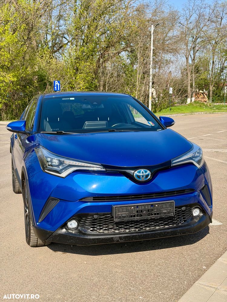Toyota C-HR 1.8 HSD 4x2 CVT C-ult LED - 2