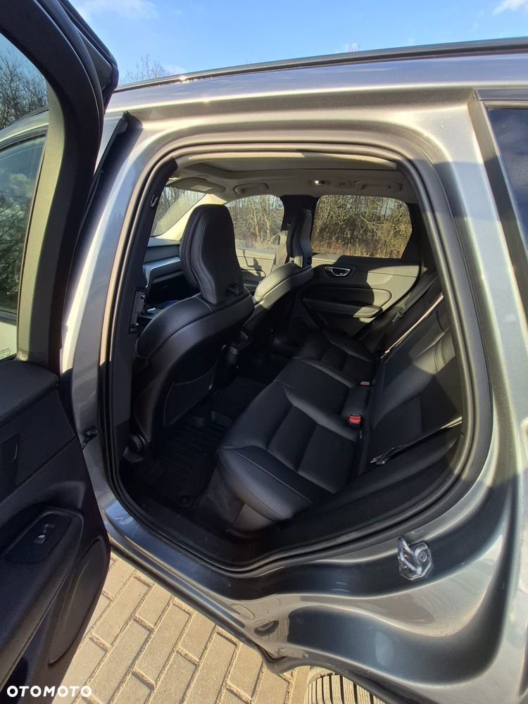 Volvo XC 60 D3 R-Design - 17