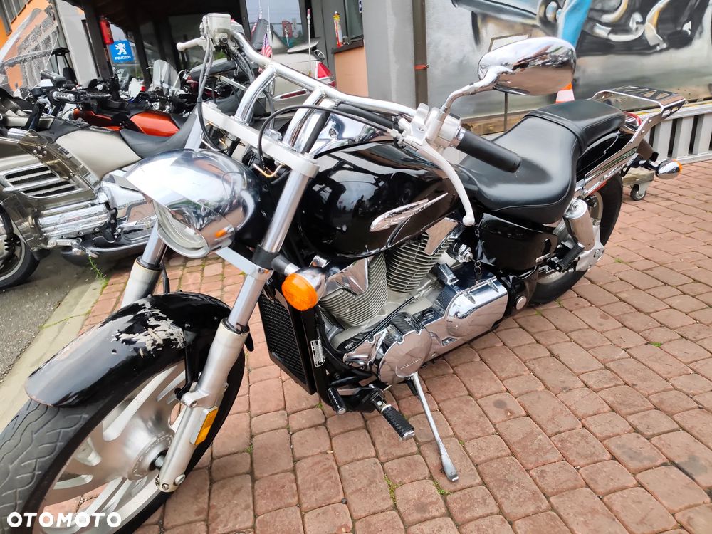 Honda VTX - 22
