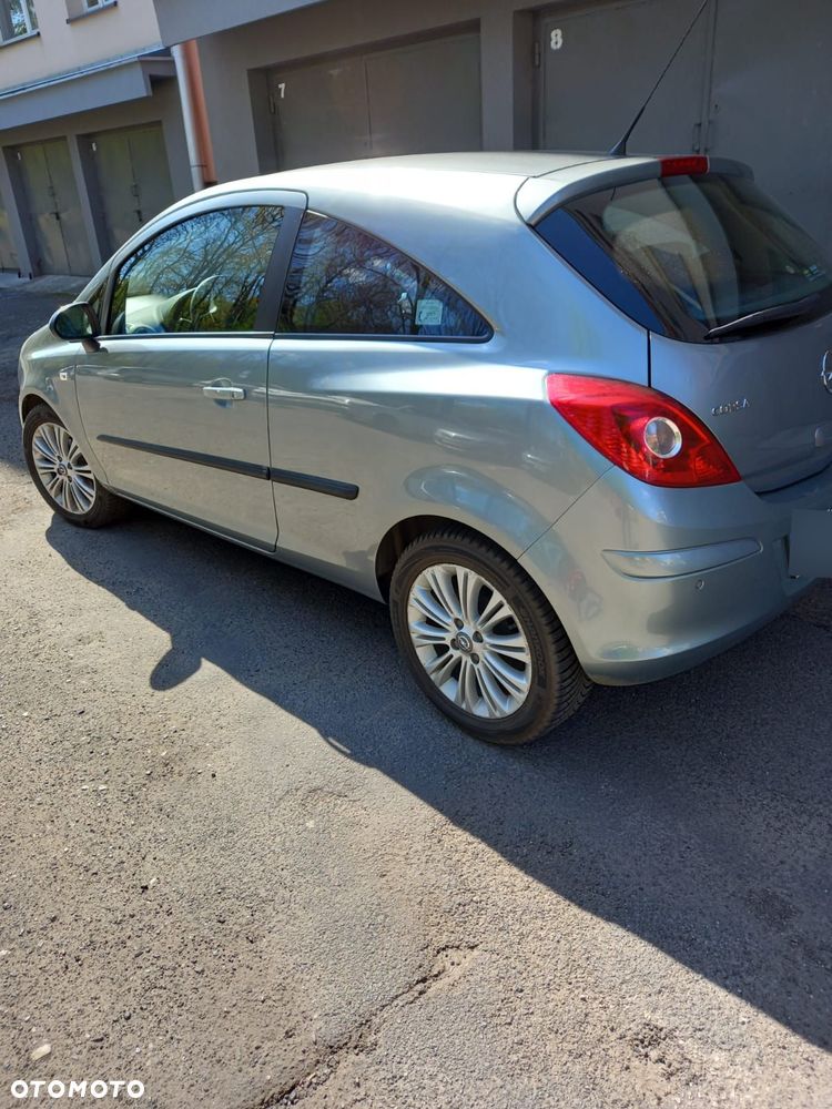 Opel Corsa 1.4 16V Enjoy - 2
