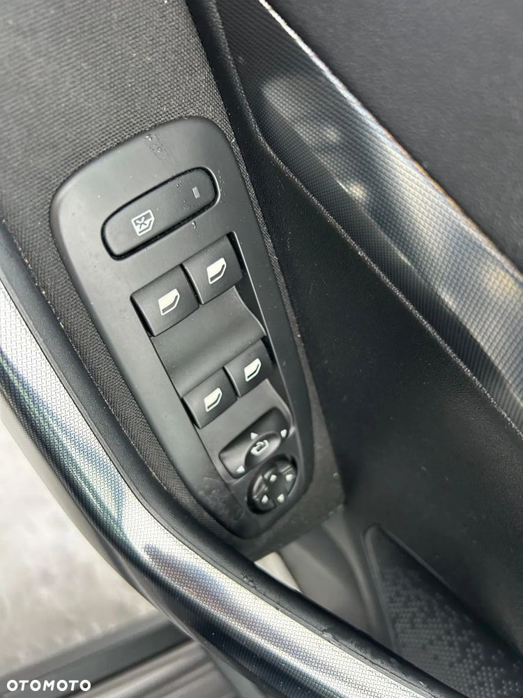 Peugeot 2008 PureTech 110 Stop&Start Crossway - 30