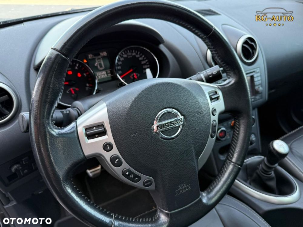 Nissan Qashqai - 29