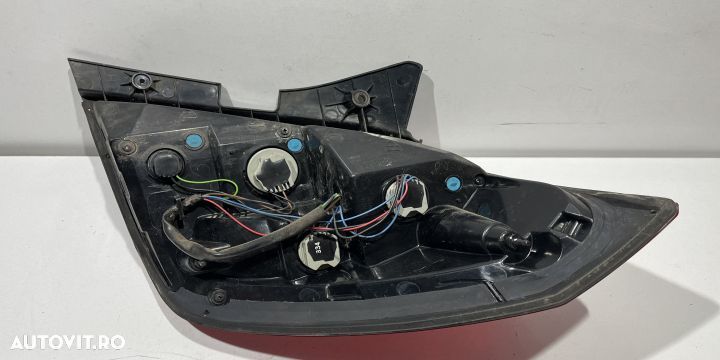 Stop stanga Opel Antara 1 [facelift] [2011 - 2015] - 2