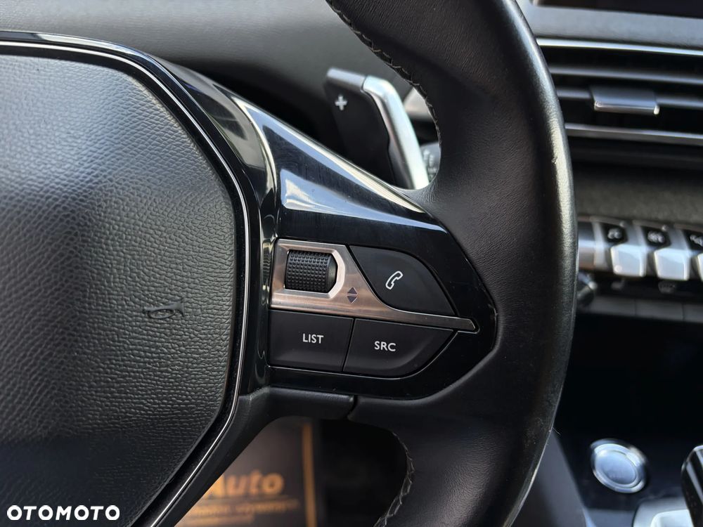 Peugeot 5008 1.5 BlueHDi Allure Pack S&S EAT8 - 23