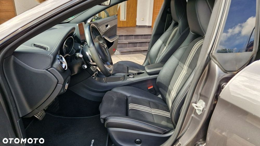 Mercedes-Benz CLA - 18