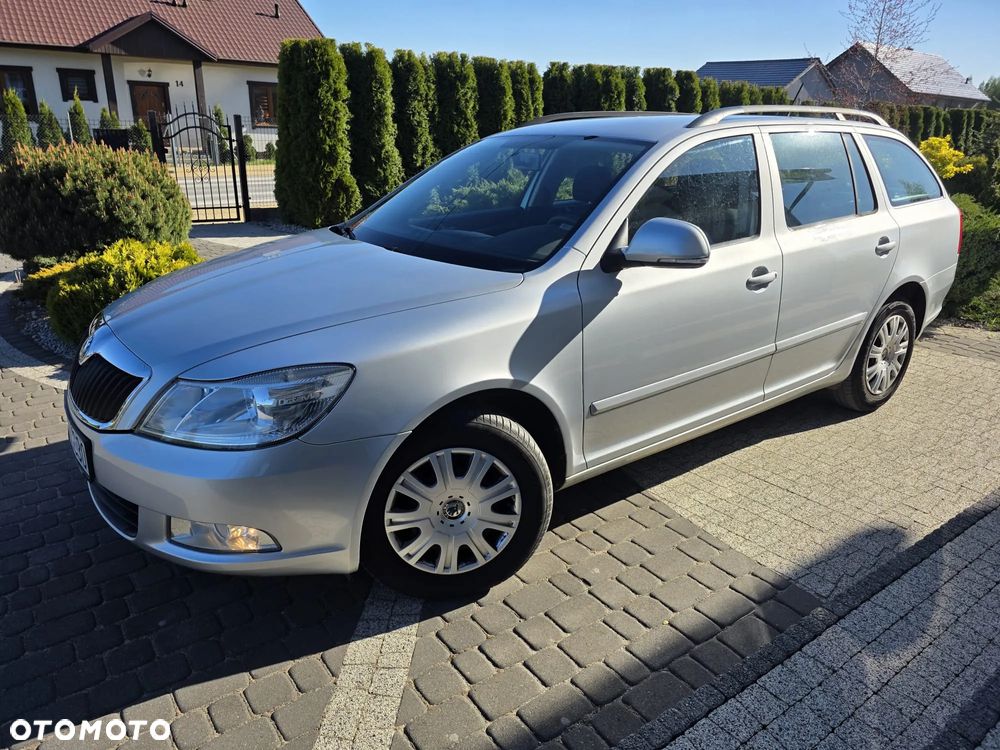 Skoda Octavia 1.6 TDI DPF Ambition - 20