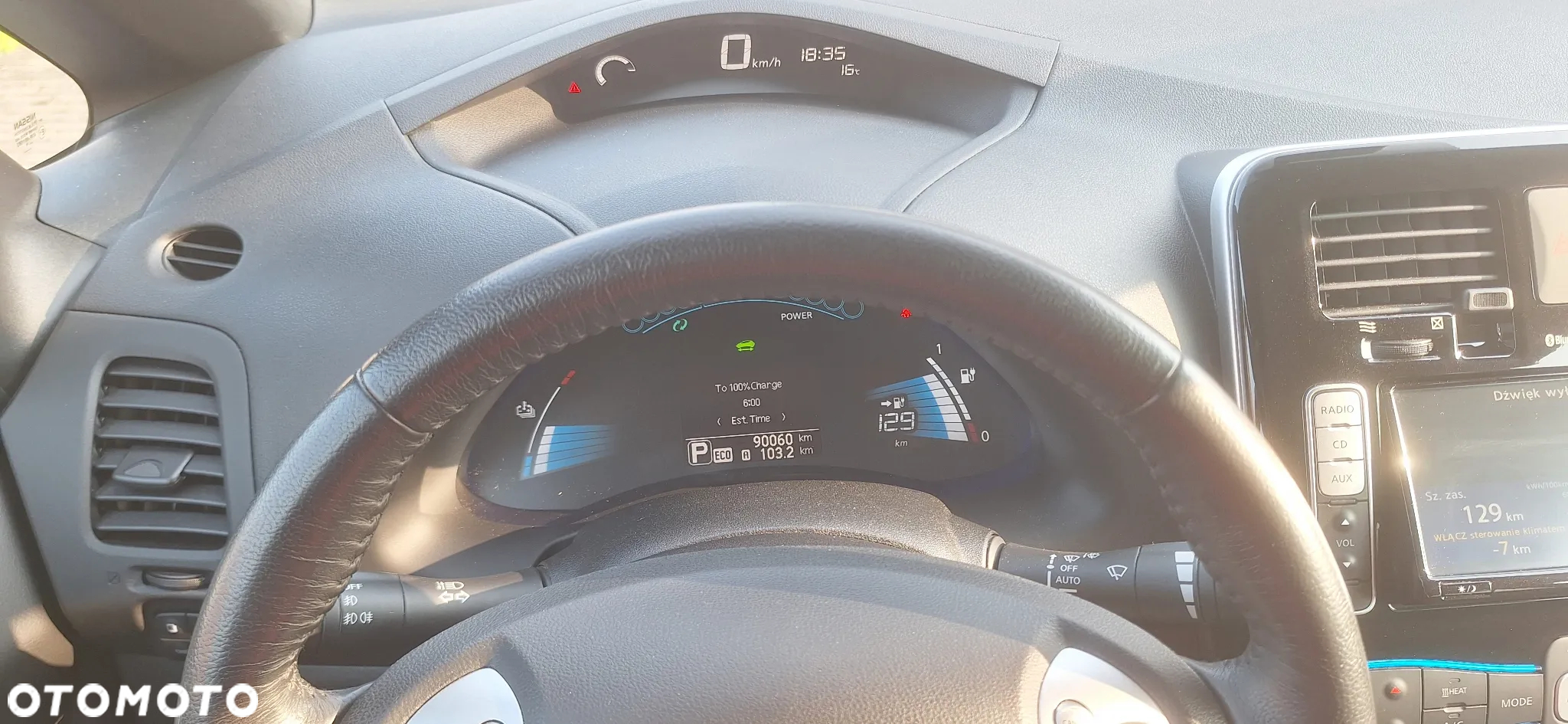 Nissan Leaf - 5