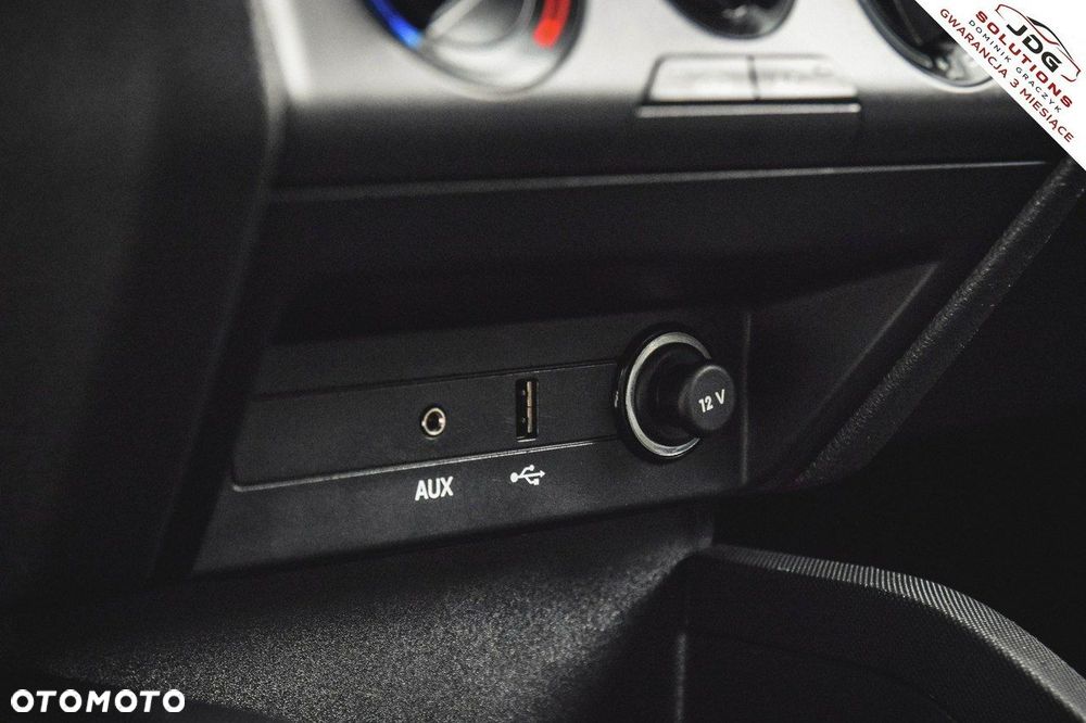 Skoda Fabia 1.0 TSI Clever - 25