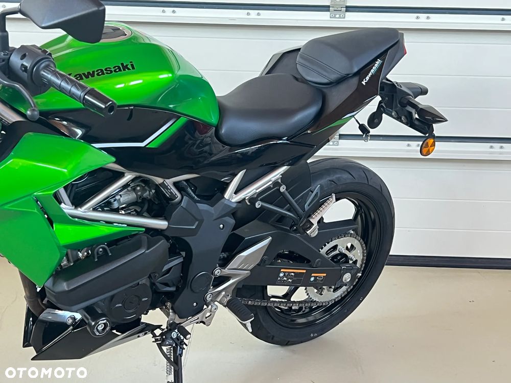 Kawasaki Z - 7