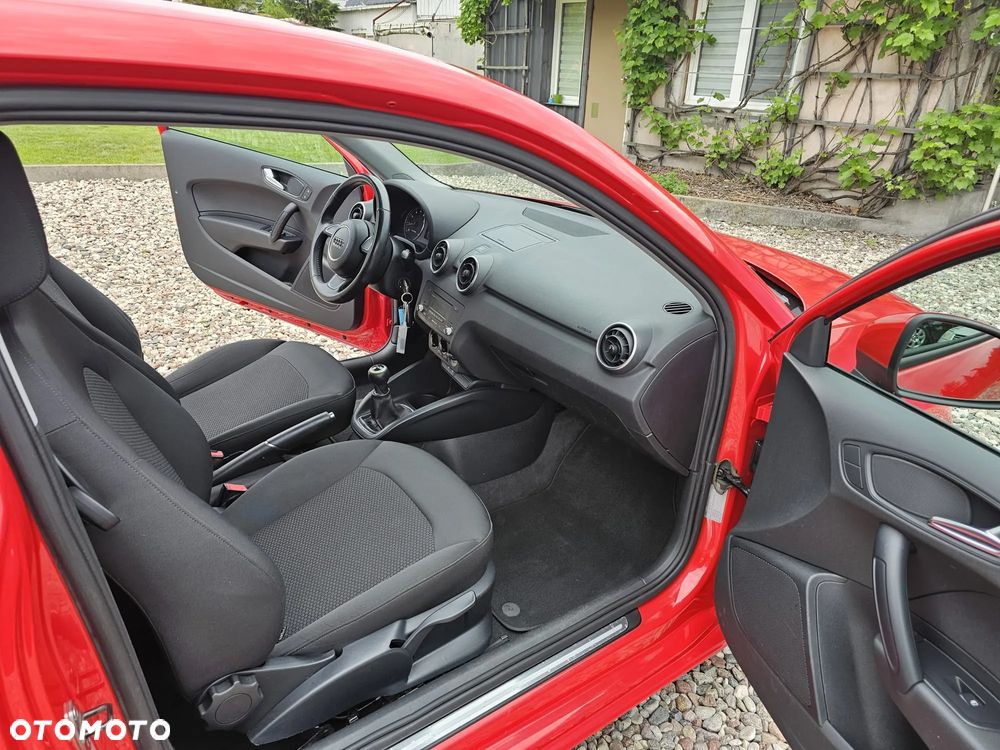 Audi A1 3-drzwiowe 1.2 TFSI Attraction - 9